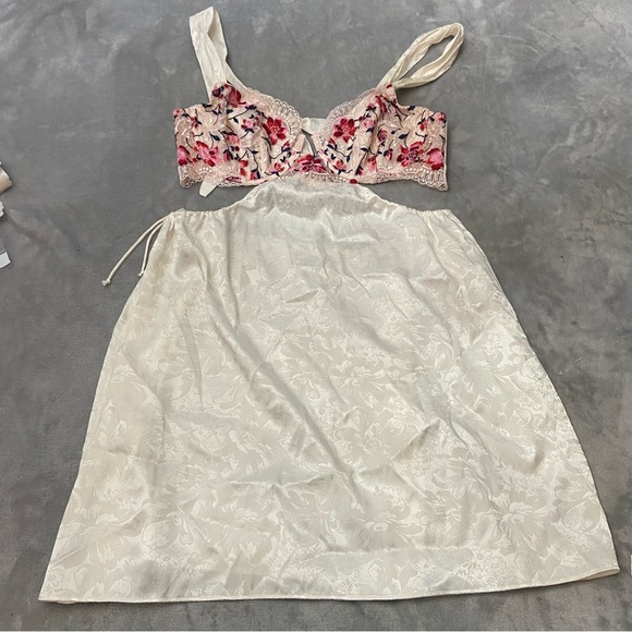 New! For Love And Lemons Festival Rose Satin Slip Dress 10460 - Picture 7 of 13